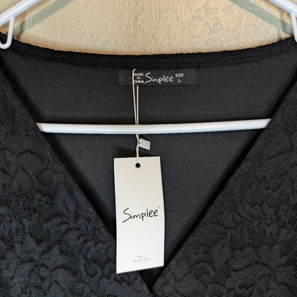 NWT Simplee Long Black Dress Size Large with Bell Sleeves and Lace accents - Picture 3 of 10